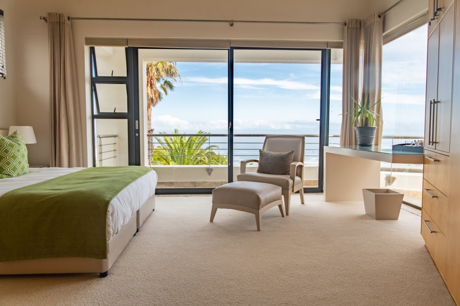 To Let 4 Bedroom Property for Rent in Camps Bay Western Cape